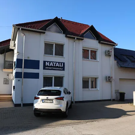 Natali Apartmanhaz Апартаменты