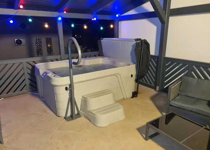 Natali Apartmanhaz *